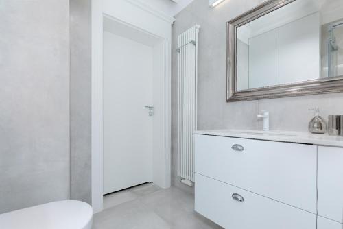 Ένα μπάνιο στο Apartamenty The View Gardenia