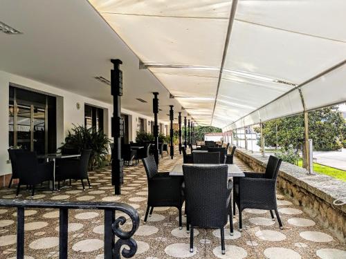 Restoran atau tempat lain untuk makan di Hotel Las Cigüeñas
