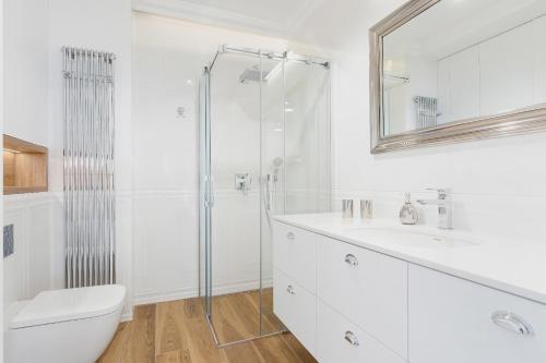 Ένα μπάνιο στο Apartamenty The View Gardenia