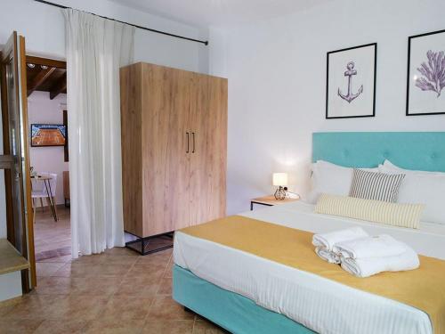 Gallery image of Komitsa Luxury Apartments in Nea Roda