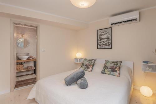Moa Casa apartment with FREE parking