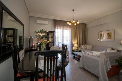Lia's Center Apartment