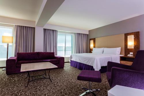 Gallery image of Krystal Urban Monterrey San Jeronimo in Monterrey