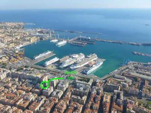 LA FINESTRA SUL PORTO photo 1