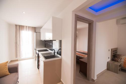 Gallery image of Vicky Rooms in Paralia Dionysiou