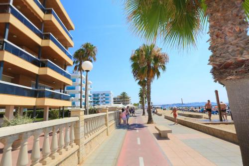 LITORAL COSTA DORADA - MAS D'EN GRAN Only families
