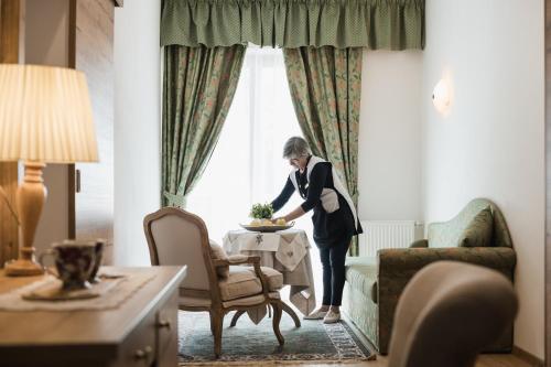 Huéspedes de Laguscei Dolomites Mountain Hotel