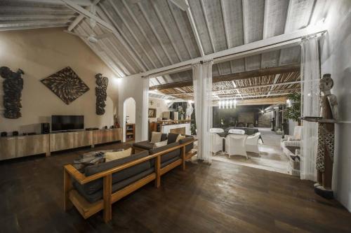 Gallery image of Coco Poco Villa Seminyak in Seminyak
