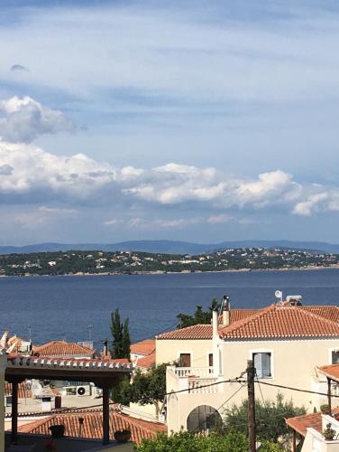 Gallery image of LEVANTA HOTEL SPETSES in Spetses