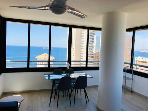Nespecifikovaný výhled na moře nebo výhled na moře při pohledu z apartmánu