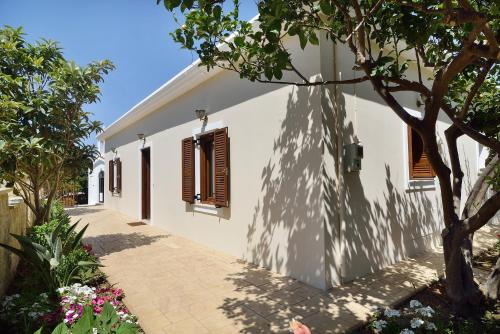 Anna 's House - Garden Cottage in Kissamos