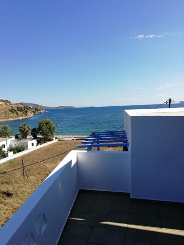 Gallery image of Blue House in Acherounes