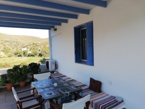 Gallery image of Blue House in Acherounes