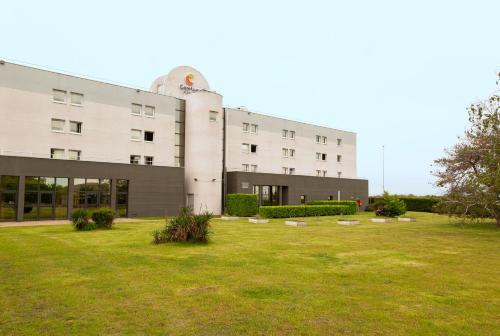 Bangunan di mana terletaknya hotel