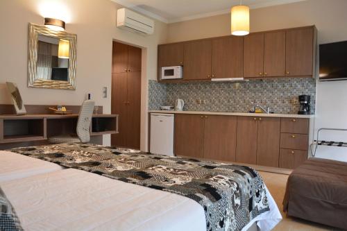 Royalty Suites Sea Side, Nikiti – Updated 2022 Prices