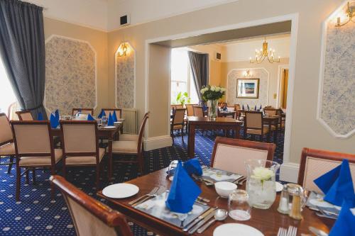 Sunninghill Hotelにあるシーティングエリア