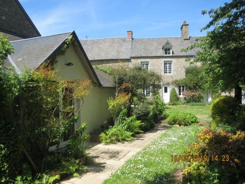 Gallery image of La Haute Gilberdière in Sartilly
