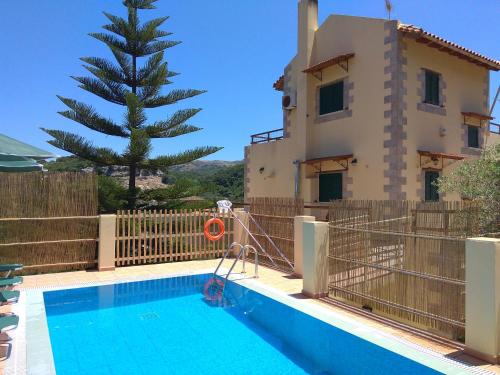 Πισίνα στο ή κοντά στο Stratos Villas