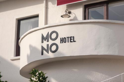 Mono Hotel 면허증, 상장, 서명, 기타 문서