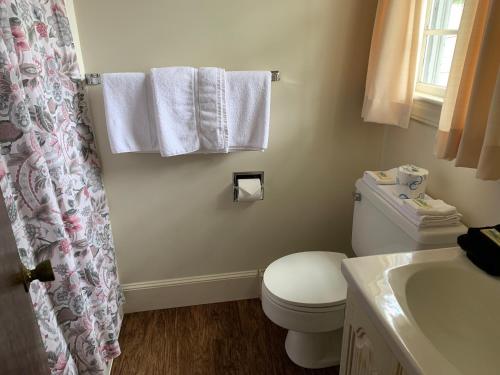 The Holiday House – Photos 4