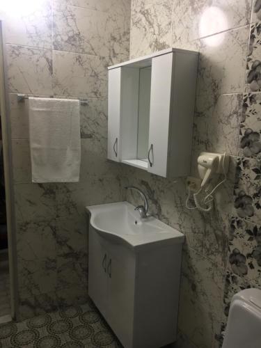 Gallery image of Guest House Lazuri in Sarpi