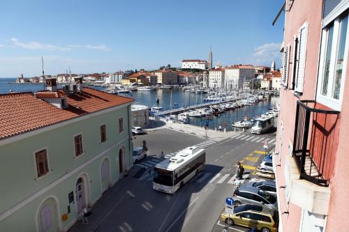 Apartma Dante