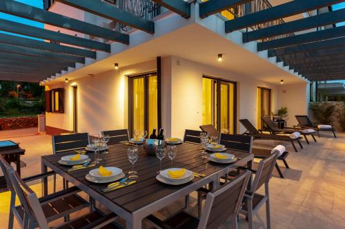 Luxury Villa Rivabel