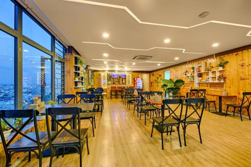 Εστιατόριο ή άλλο μέρος για φαγητό στο Lavender Riverside Hotel