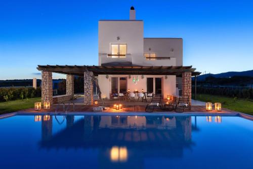 Πισίνα στο ή κοντά στο Villa Sevil