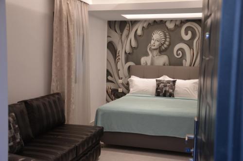 Ένα ή περισσότερα κρεβάτια σε δωμάτιο στο S. Luxury Princess Suite