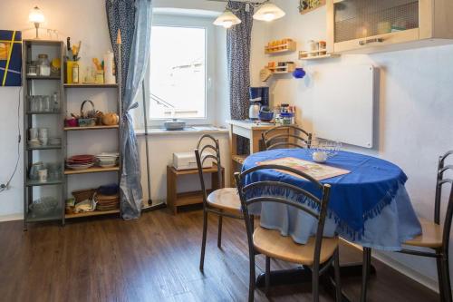 Kuchyň nebo kuchyňský kout v ubytování Wohnung am Nurburgring