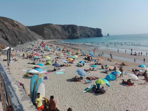 Gallery image of Arrifana View Flat - 3 minutos da Praia in Aljezur