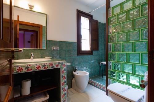 Koupelna v ubytování Apartamentos Rurales Villa de Sain Cudillero