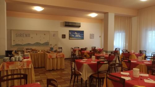 Foto dalla galleria di Hotel Sirena a Bellaria-Igea Marina