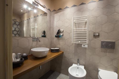Phòng tắm tại Le Camere Di Boccanegra