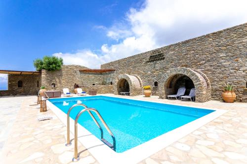 Gallery image of Andros Serenity Adults Only Residences in Episkopión
