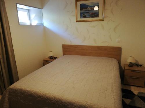 Postel nebo postele na pokoji v ubytování Chez Suzette & John