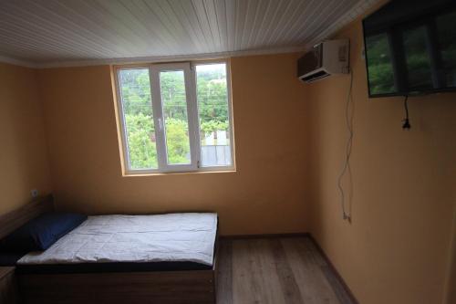 Hitas house TV 또는 엔터테인먼트 센터