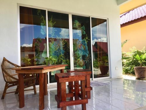 Patio nebo venkovní prostory v ubytování Kawah Padi Garden Villa Langkawi