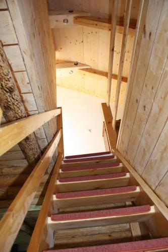 an overhead view of stairs in a tiny house at Blockhütte Radmer in Radmer an der Hasel