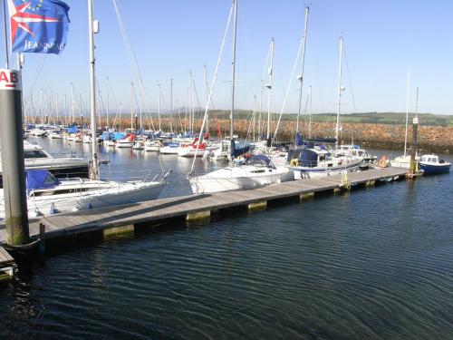 Φωτογραφία από το άλμπουμ του Noddsdale Estate σε Largs