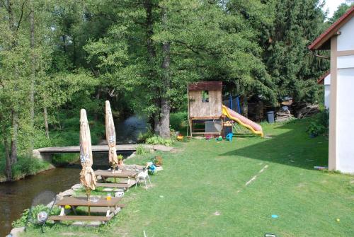 Jardín al aire libre en BioFarma Dolejší Mlýn
