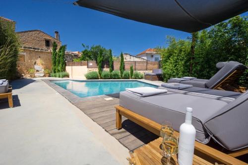 Gallery image of Almyrida Sands luxury stone villa in Xirostérnion