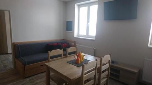 Zonă de luat masa în acest apartament