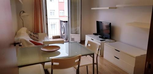 3 Bedrooms SOHO Parking Included