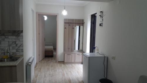 Bilik mandi di Deme House