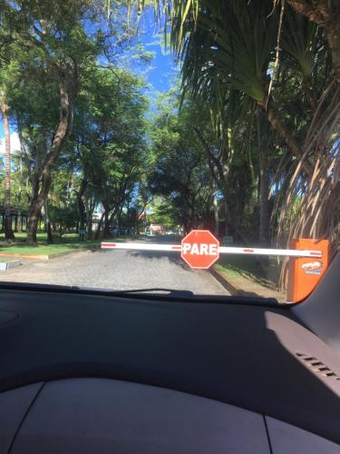 Et logo, certifikat, skilt eller en pris der bliver vist frem på Hotel Village Porto de Galinhas - Apartamento 215