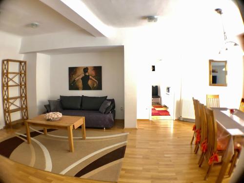 Posezení v ubytování Apartment zur Brücke