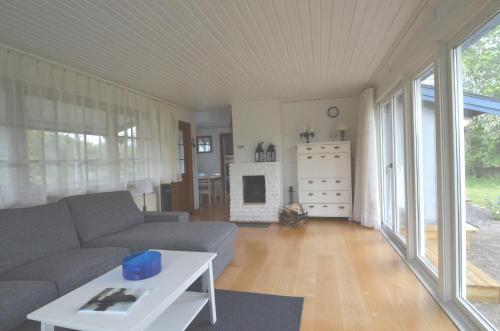 Gallery image of Rosenborgs Friluftspensionats stugor med kök in Färjestaden