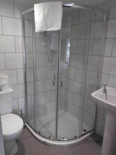 Ein Badezimmer in der Unterkunft The Swan Hotel